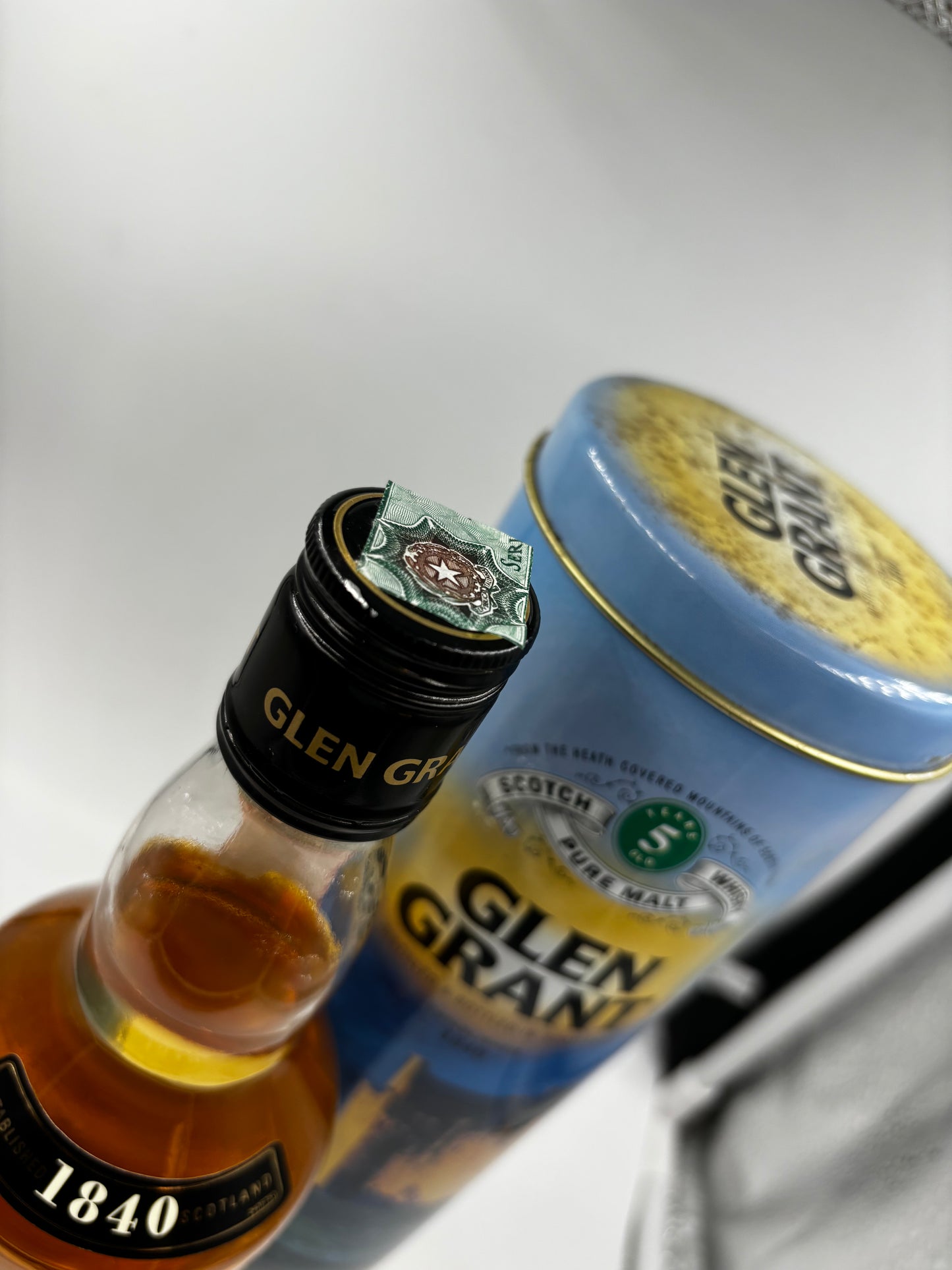 Glen Grant 5 Years Old Gift Box 1990's