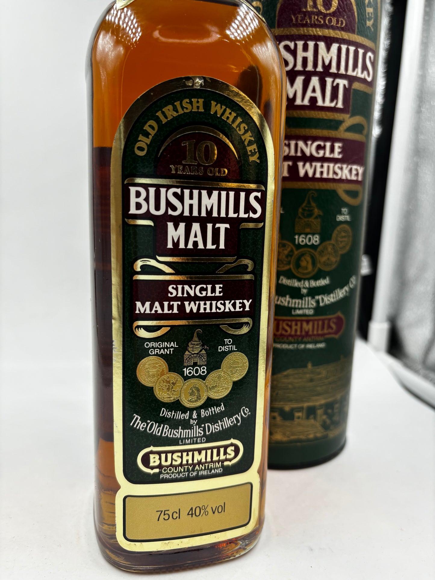 Bushmills  Old Irish Whiskey 10 years old