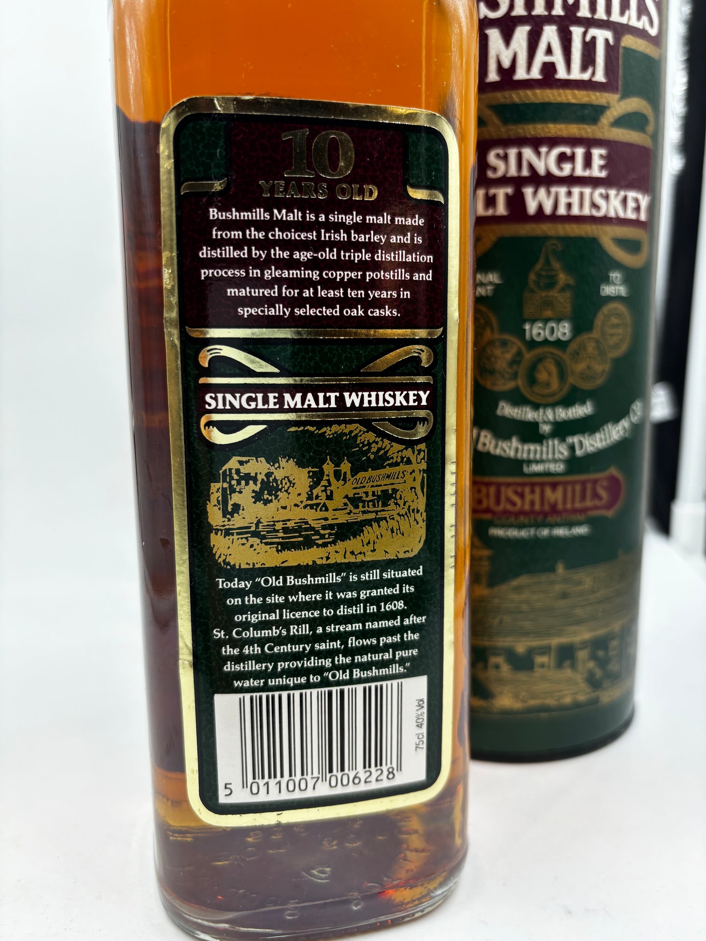 Bushmills  Old Irish Whiskey 10 years old